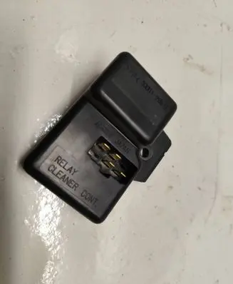 Subaru Forester SG Window wiper relay 3300120517