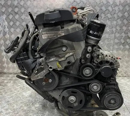 Volkswagen Golf V Engine CAX 03C10211BF MRSU6725161