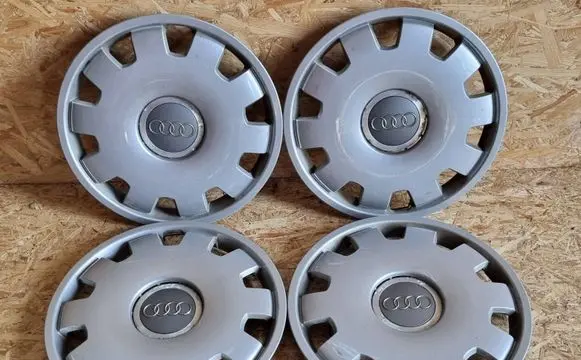 Audi A4 S4 B7 8E 8H R16 wheel hub/cap/trim 4B0601147D