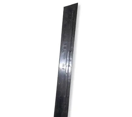 Renault Clio IV Front door glass trim molding 808704637R