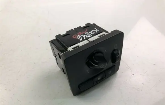 Volvo S40 Light switch 31318936 K2846