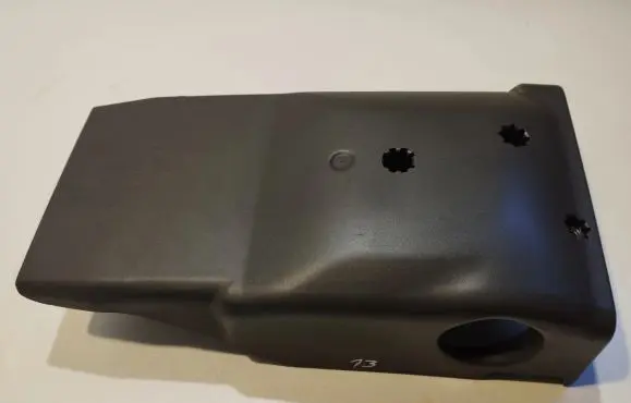 Volvo V70 Steering wheel column trim 3409335