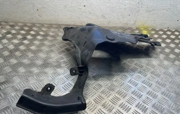 Mercedes-Benz GLE (W166 - C292) Other engine bay part A1666207601