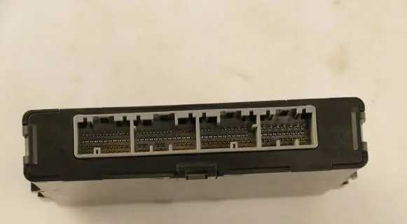 Toyota Camry Engine control unit/module 8998106020
