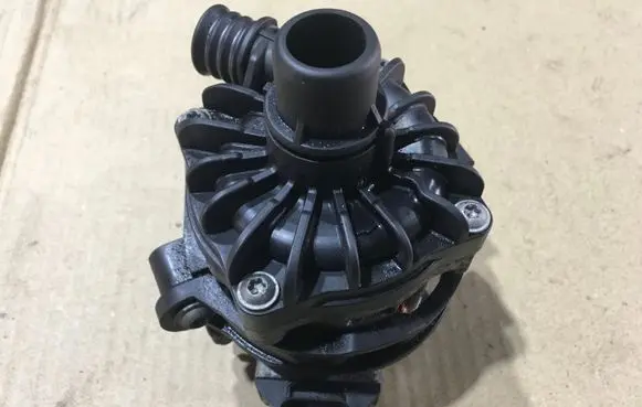 BMW X6 E71 Electric auxiliary coolant/water pump 7566335