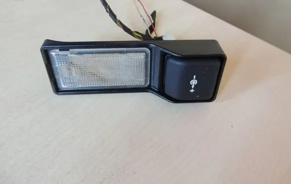 BMW 1 E81 E87 Boot/trunk interior light 6949439