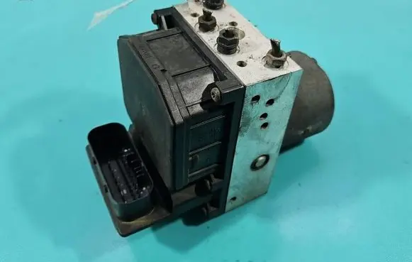 BMW 5 E39 ABS Pump 0265900001 IMPRK1522509