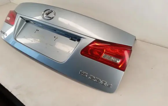 Lexus IS 220D-250-350 Tailgate/trunk/boot lid