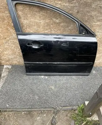 Volvo S40 Front door