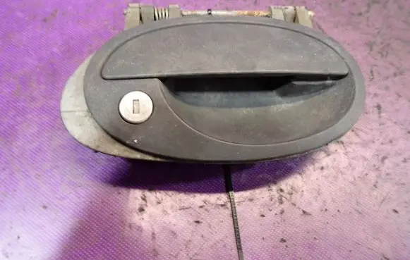 Opel Combo C Front door exterior handle