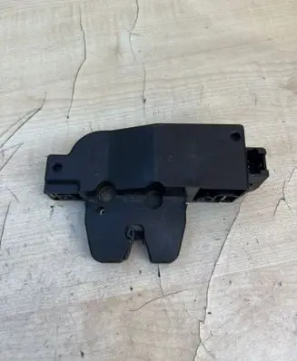 Peugeot 607 Tailgate/trunk/boot lock/catch/latch 9646091480