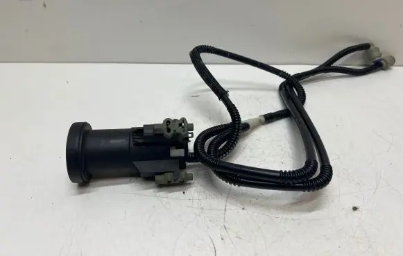 BMW 5 E60 E61 Fuel injection high pressure pump