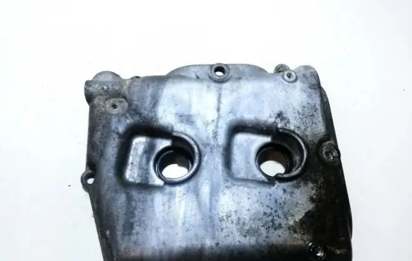 Subaru Legacy Rocker cam cover 