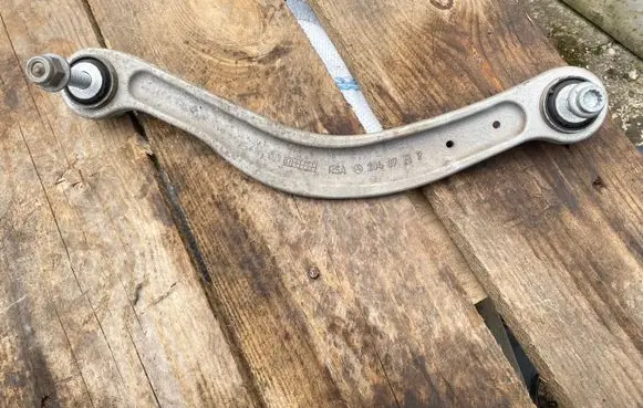 Mercedes-Benz C W205 Rear control arm 20407F17