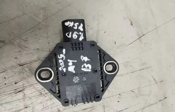 Audi A4 S4 B7 8E 8H ESP acceleration yaw rate sensor 8E0907637B 8E0907637