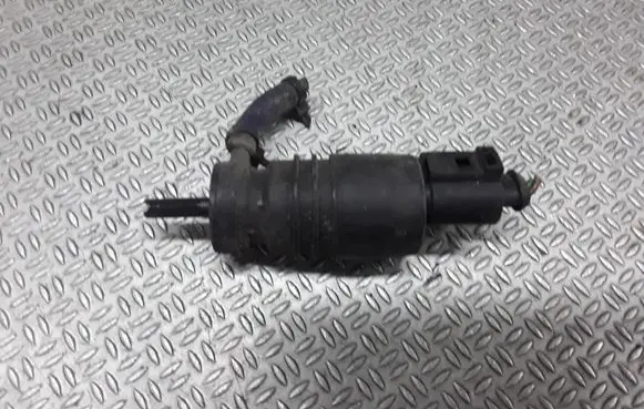 Audi A2 Windscreen/windshield washer pump