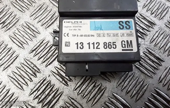 Opel Zafira A Engine control unit/module 13112865