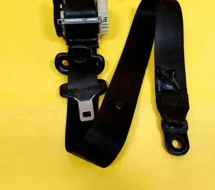 Ford Focus Front seatbelt 4M51A61294