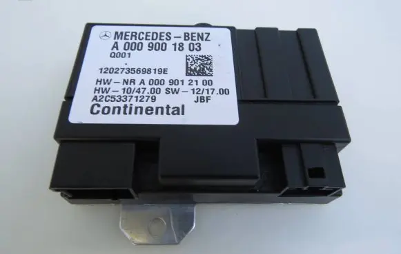 Mercedes-Benz CLS C218 X218 Fuel injection pump control unit/module A0009001803