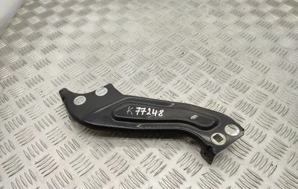 Headlight/headlamp mounting bracket