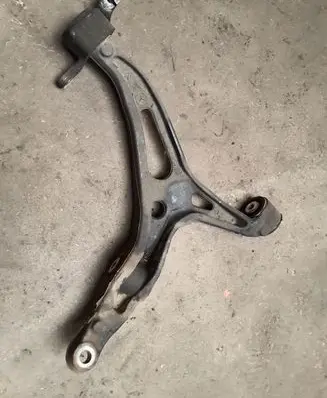 Mercedes-Benz ML W164 Front lower control arm/wishbone 000060367106