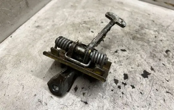 Peugeot 607 Front door soft close latching motor 