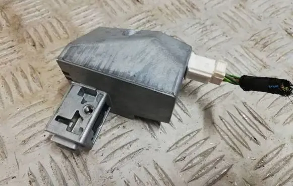 Citroen DS5 Engine control unit/module 9673759780
