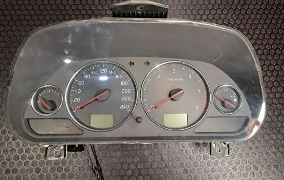 Volvo S40, V40 Speedometer (instrument cluster) 30662278