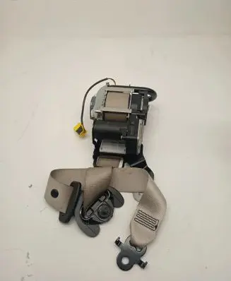 BMW X6 F16 Front seatbelt 628641600