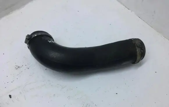 Jaguar XF X250 Intercooler hose/pipe 6W93-6F073-AB
