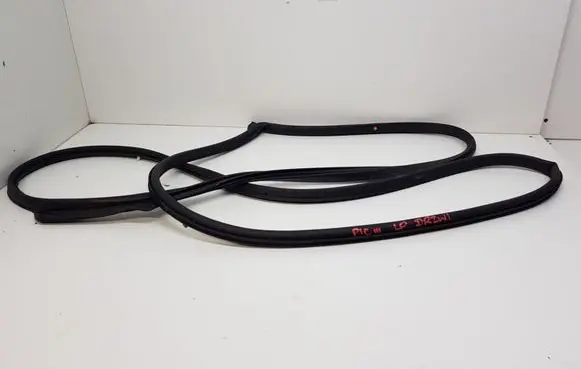 KIA Picanto Front door rubber seal