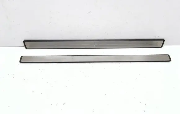 Polestar 2 Front sill trim cover
