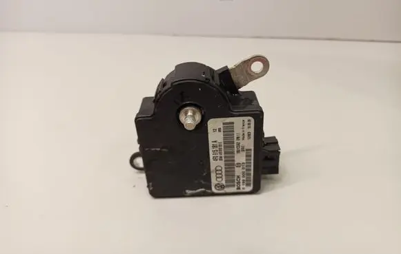 Audi A6 S6 C6 4F Power management control unit 4F0915181A