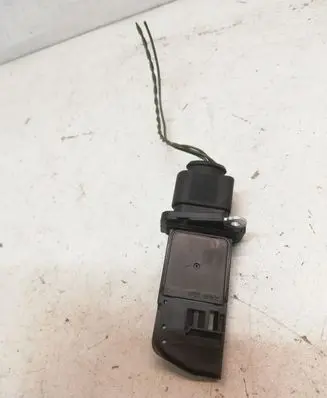 Volkswagen Eos Mass air flow meter 06F906461A