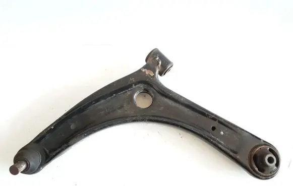 Mitsubishi ASX Front lower control arm/wishbone 4013A281