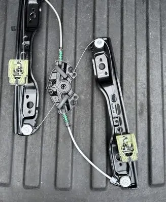 Volvo V60 Front door window regulator with motor 31462705