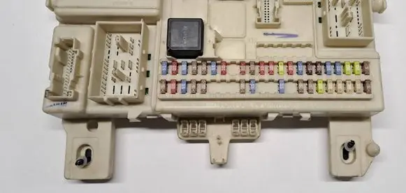 Volvo V50 Fuse module 31254317