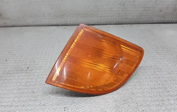 Mercedes-Benz Vito Viano W638 Front indicator light 6R01489