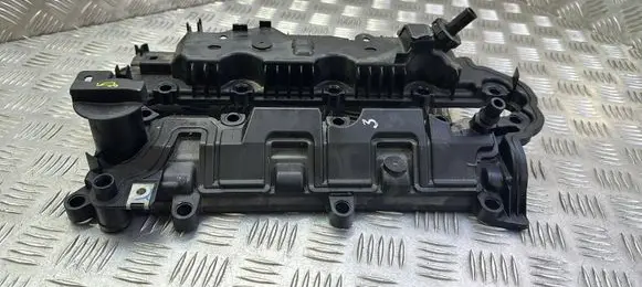 Mazda CX-30 Rocker cam cover HF0110210