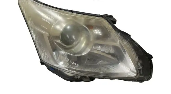 Toyota Avensis T270 Headlight/headlamp H279GRDF 1267502A