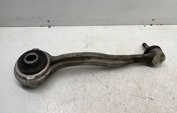 Mercedes-Benz C W204 Front lower control arm/wishbone