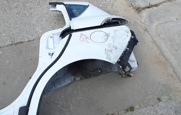 Ford B-MAX Rear quarter panel asdcac