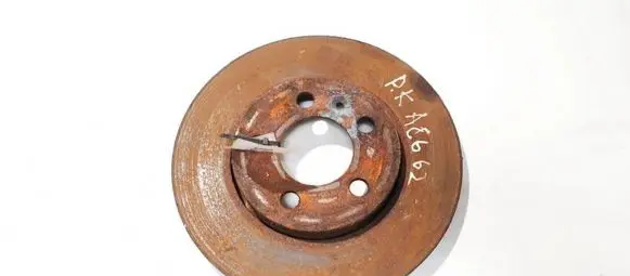 Volkswagen Polo Front brake disc ventiliuojamas
