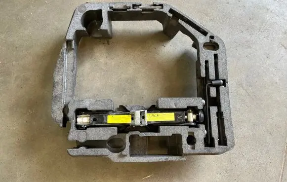 Audi A5 8T 8F Lift Jack 8F0012109 8K0011031K