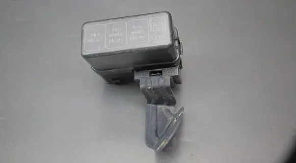 Infiniti EX Fuse module