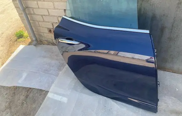 Maserati Ghibli Rear door 0651