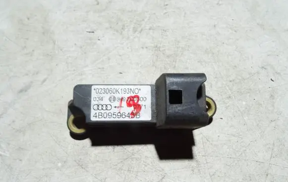 Audi A6 S6 C5 4B Airbag deployment crash/impact sensor 4B0959643B