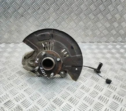 Mazda MX-5 ND Front wheel hub N2433304X N24333030