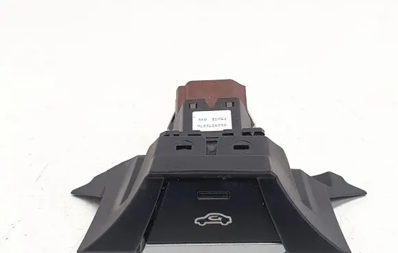 Audi TT TTS RS Mk3 8S Air circulation switch 8S2927227A