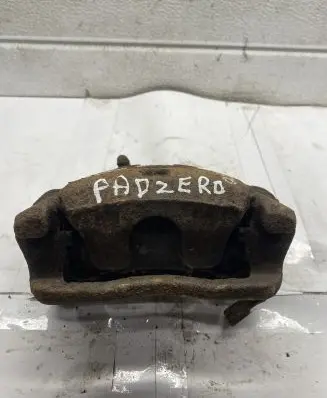 Mitsubishi Pajero Rear brake caliper